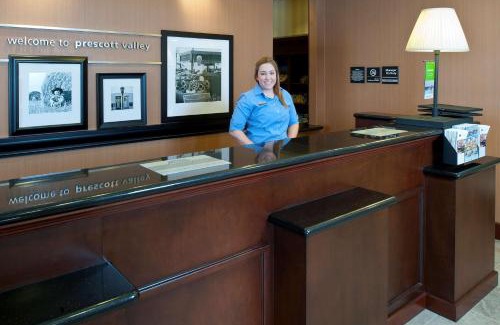 Downtown Prescott Valley Hotel | Experience Comfort at Hampton Inn & Suites Prescott Valley