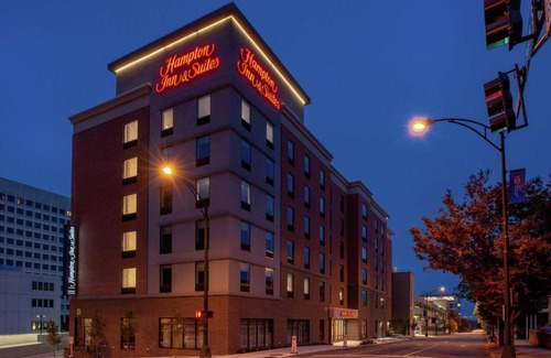 Winston - Salem Hotel | Explore Hampton Inn & Suites Winston-Salem Downtown Oasis