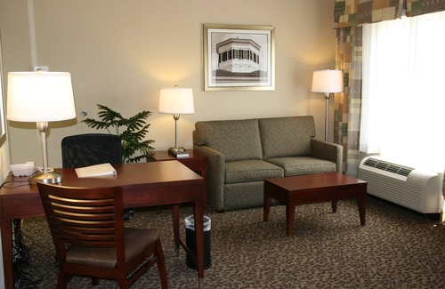 West Point Hotel | Top-Rated Hampton Inn & Suites West Point with Pool & Dining