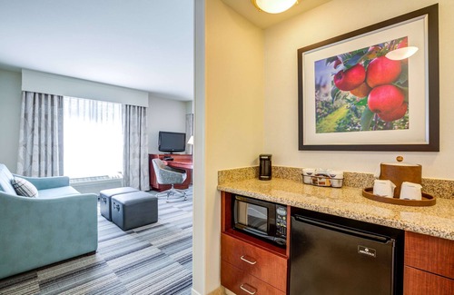 Westford Hotel | Exceptional Stay at Hampton Inn & Suites Westford-Chelmsford