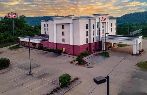 Wilder Hotel | Inviting Stay at Hampton Inn & Suites Wilder with Pool Access