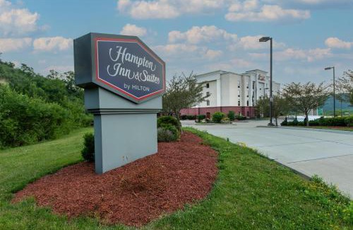 Wilder Hotel | Inviting Stay at Hampton Inn & Suites Wilder with Pool Access