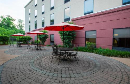 Wilder Hotel | Inviting Stay at Hampton Inn & Suites Wilder with Pool Access