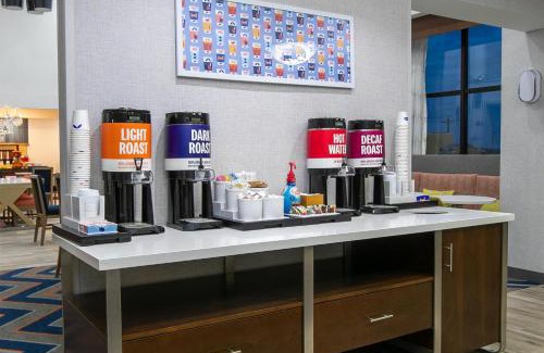 Wilder Hotel | Inviting Stay at Hampton Inn & Suites Wilder with Pool Access