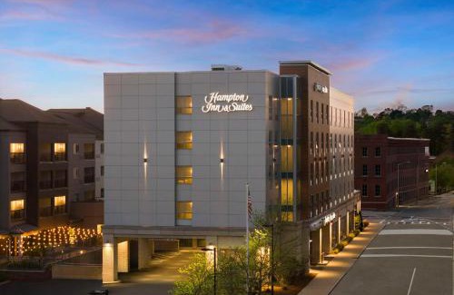 Worcester Hotel | Discover Hampton Inn & Suites Worcester: Pet-Friendly Haven