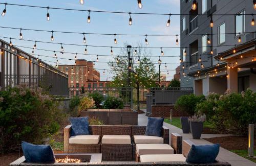 Worcester Hotel | Discover Hampton Inn & Suites Worcester: Pet-Friendly Haven