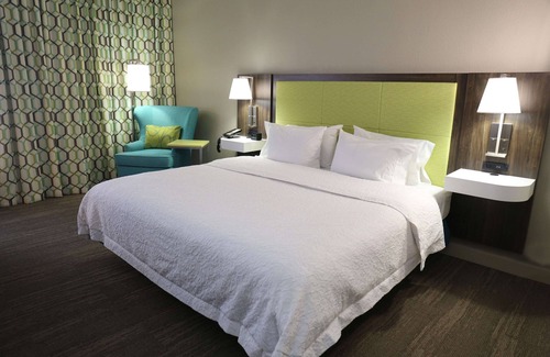 Sumter Hotel | Discover Comfort at Hampton Inn Sumter with Pool & Breakfast