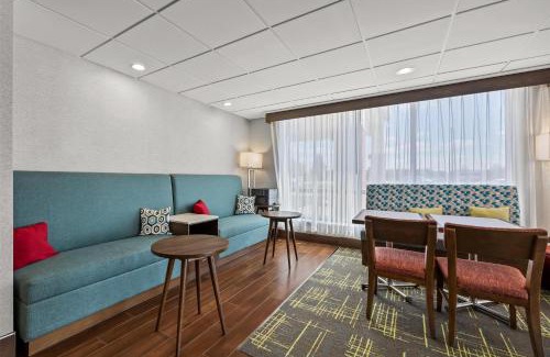 Maumee Hotel | Discover Hampton Inn Toledo-South/Maumee with Great Amenities