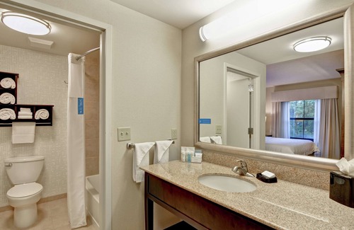 Tunkhannock Hotel | Experience Comfort at Hampton Inn Tunkhannock, Rated 9.6/10