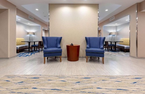 Wetumpka Hotel | Discover the Comfort of Hampton Inn Wetumpka with Pool & Pet Friendly