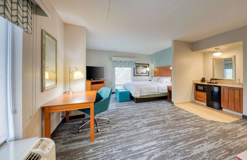 Wilmington Hotel | Top-Rated Hampton Inn Wilmington with Family-Friendly Amenities
