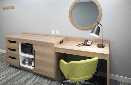 Wilson Hotel | Discover Hampton Inn Wilson Downtown: Rated 9/10 with Pool