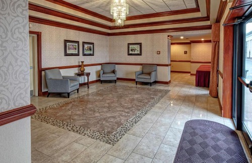 Winchester Hotel | Comfortable Hampton Inn Winchester KY with Pool & Family Amenities