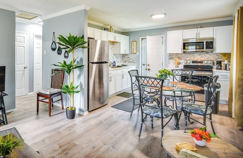 Hampton Cottage | Hampton Vacation Rental: Oceanfront Bliss & Central Location