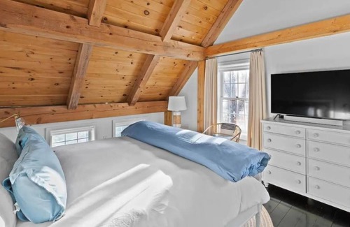 Sag Harbor Cottage | Designer Cottage with Pool and Ocean Views near Wölffer Estate