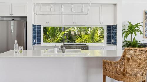 Yamba House | Stylish Waterfront Retreat at Hamptons House for Families