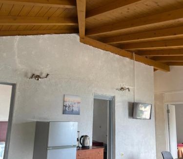 Termenades Apartment | Beachfront Hamre Apartments: Family-Friendly with Ocean Views