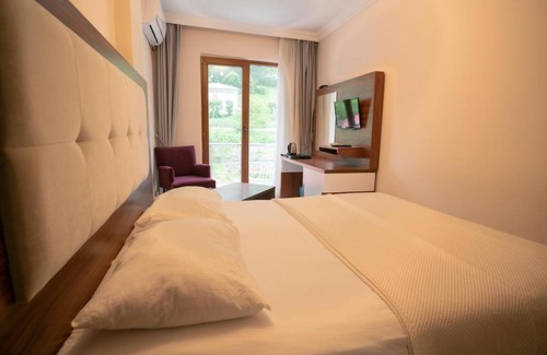 Hamsikoy Hotel | Discover Hamsiköy Boutique Hotel with Family-Friendly Dining