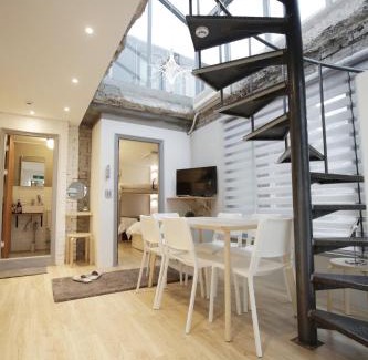 Mapo Villa | HAN HOUSE Hongdae-st 1min 4br 4bath Rooftop