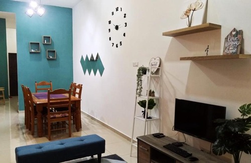 Sungai Petani House | Welcoming Hana Homestay in Sungai Petani with Great Amenities