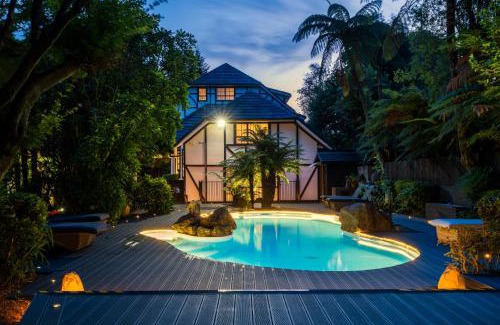 Hamurana Hotel | Experience Hana Lodge: Oceanfront Bliss with Top Amenities