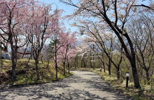 Nasu House | Hana No Paradise: Family-Friendly Stay with Hot Tub Access