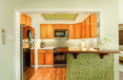 Wainiha Condo | Oceanfront Retreat at Hanalei Colony Resort #G-1