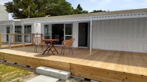 Aka Bed & Breakfast | Exceptional Ocean View at Hanamuro Inn Aka Island
