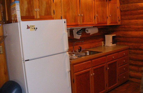 Columbus Cabin | Rustic Log Cabin Getaway in Ponderosa Forest, Pet Friendly