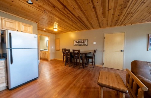 Isle Resort | Handicap accessible 1 bedroom with WiFi, great views of Mille Lacs. Cabin 12