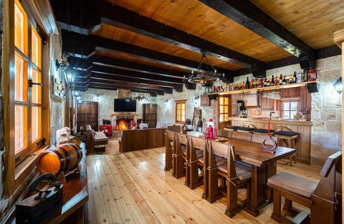 Karuc Villa | Handmade house Rijeka Crnojevica