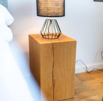 Holzgerlingen Apartment | Modern Comfort with Kitchen & Home Office Amenities