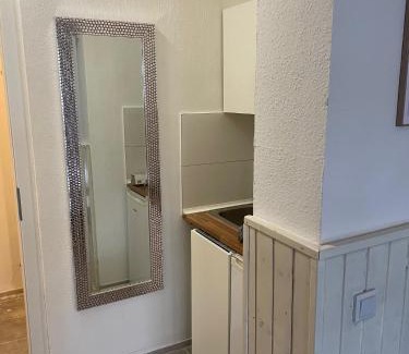 Ortslage Trotha Apartment | Comfortable Appartement "Daniel" with Free Parking Space