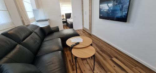 Darmstadt Apartment | Cozy Handwerkerwohnung: Guest Rated & Pet Friendly Stay