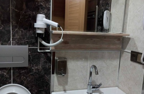 Tatvan Hotel | Discover Hanemir Otel: Family-Friendly with Great Amenities