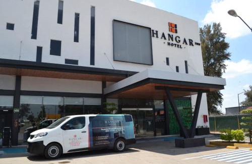 Tlajomulco de Zuniga Hotel | Convenient Hangar Inn Guadalajara Aeropuerto with Breakfast