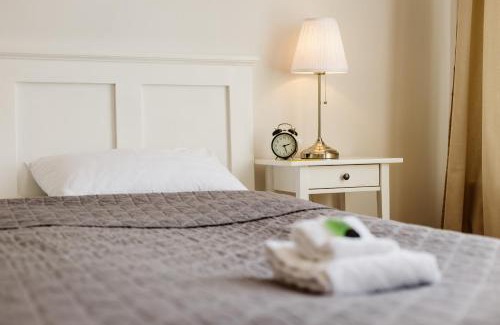 Turda Bed & Breakfast | Discover Hangers: Pet-Friendly Getaway with Top Ratings
