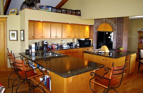 Lincoln County House | Family-Friendly Hanging H Lodge with Pool in Sutherland, NE