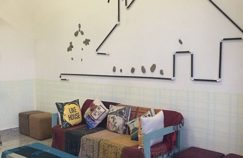 Pleiku House | Budget-Friendly Hani House with Family Amenities & Breakfast