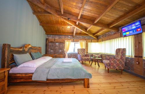 Elbasan County Bed & Breakfast | Explore Hani i Taulant Shahinit: Top-Rated Family-Friendly Stay