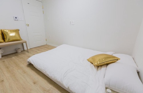 Jocheon Apartment | Discover Hanihaus Sinchon-ri: 4-Star Family Retreat