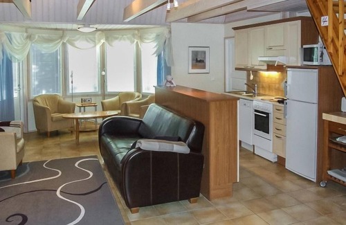 Rukatunturi House | Relaxing Retreat at Hankipolku 4c with Lake Views