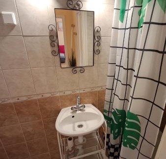 Koszeg Apartment | Family-Friendly Stay at Hanna Apartman 1-2