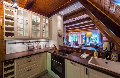 Swieradow-Zdroj Villa | Hanna House: Serene Forest Retreat with Spa and Pool