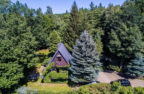 Swieradow-Zdroj Villa | Hanna House: Serene Forest Retreat with Spa and Pool