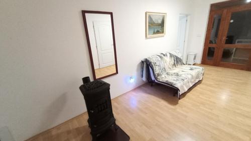 Travnica Apartment | Family-Friendly Oceanfront Studio at HannaH Relax
