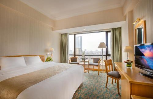 Ba Dinh Hotel | Discover Hanoi Hotel: 4-Star Comfort with Spa & Hot Tub