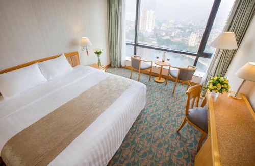Ba Dinh Hotel | Discover Hanoi Hotel: 4-Star Comfort with Spa & Hot Tub