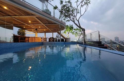 Nhat Tan Hotel | Hanoi Riverview Boutique Hotel & Apartment