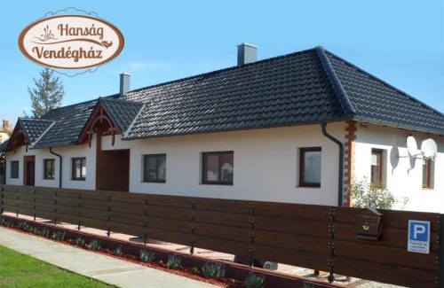 Kapuvar House | Exceptional Hanság Vendégház - Family-Friendly Getaway